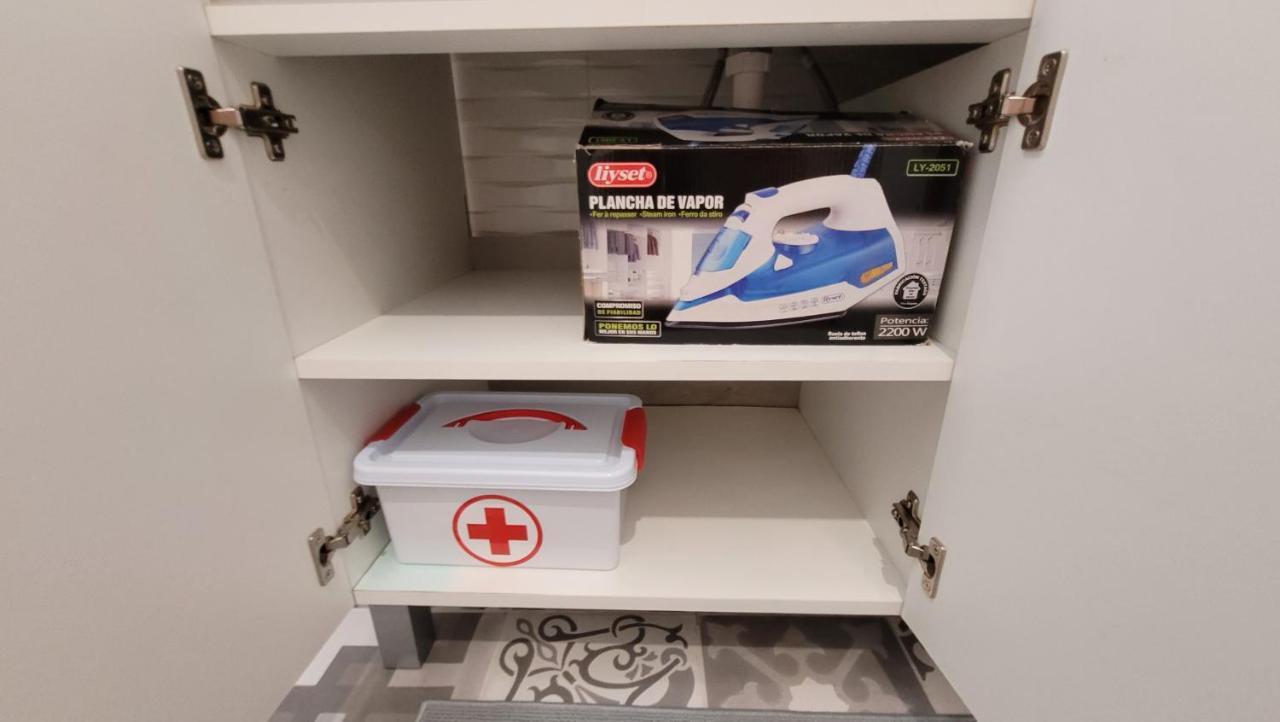 Apartaments B O D Collblanc 略夫雷加特河畔奥斯皮塔莱特 外观 照片