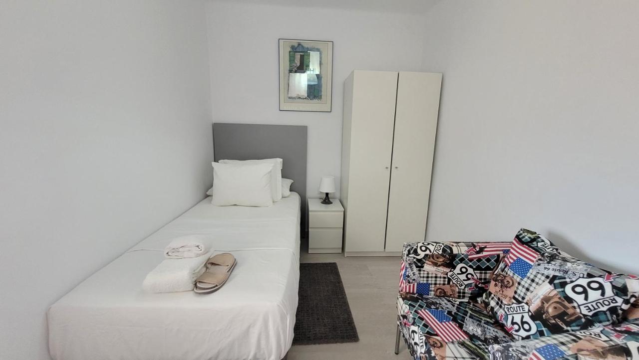 Apartaments B O D Collblanc 略夫雷加特河畔奥斯皮塔莱特 外观 照片