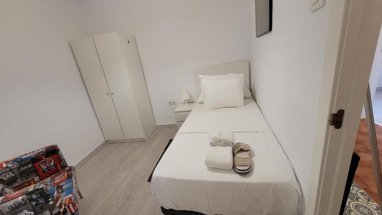 Apartaments B O D Collblanc 略夫雷加特河畔奥斯皮塔莱特 外观 照片